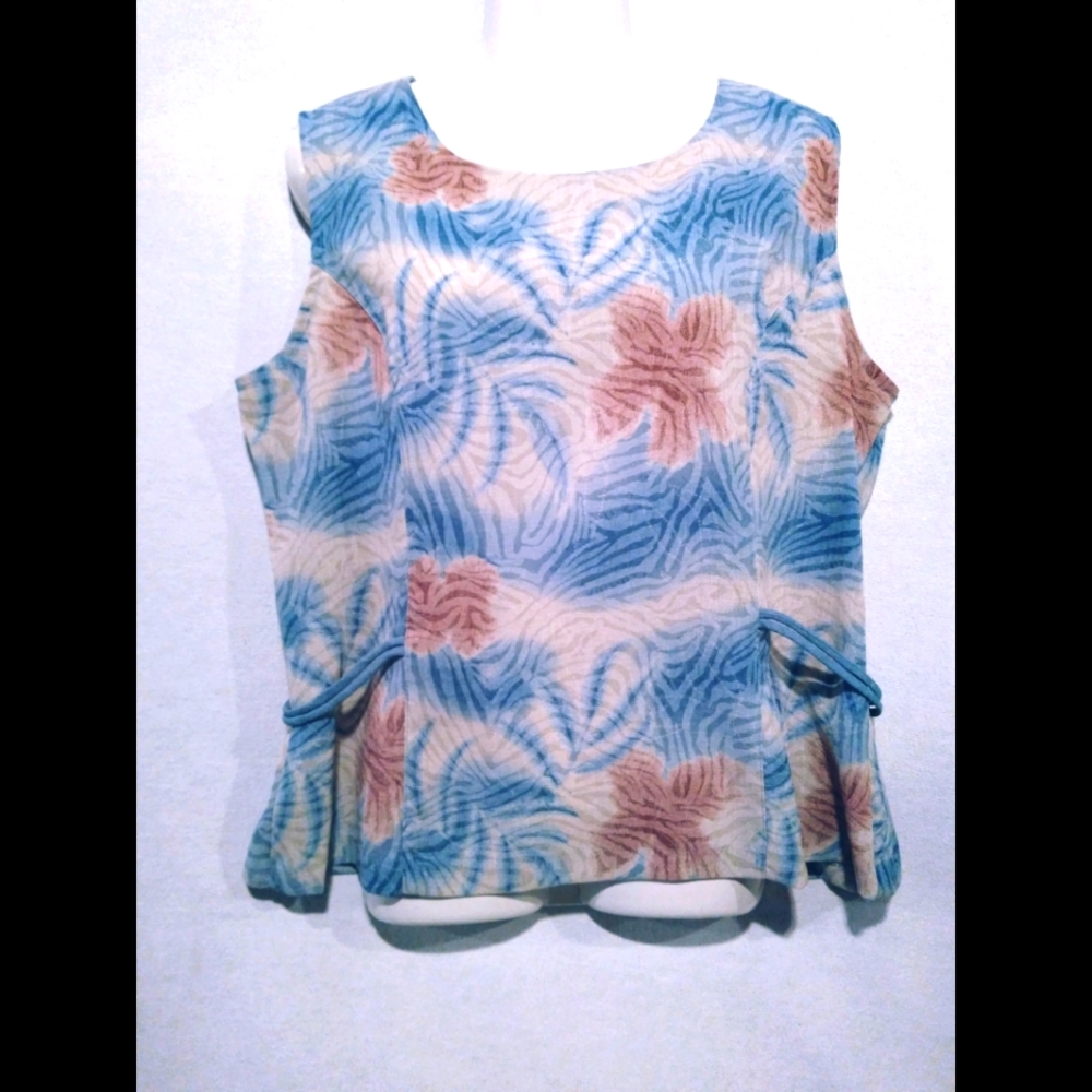 Gemini USA Ladies Top Size Large